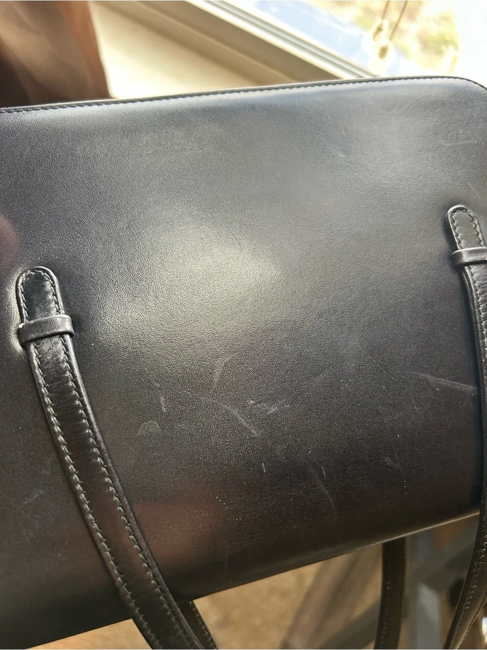 Vintage Small Gucci Black Leather Handbag - Picture 5 of 14